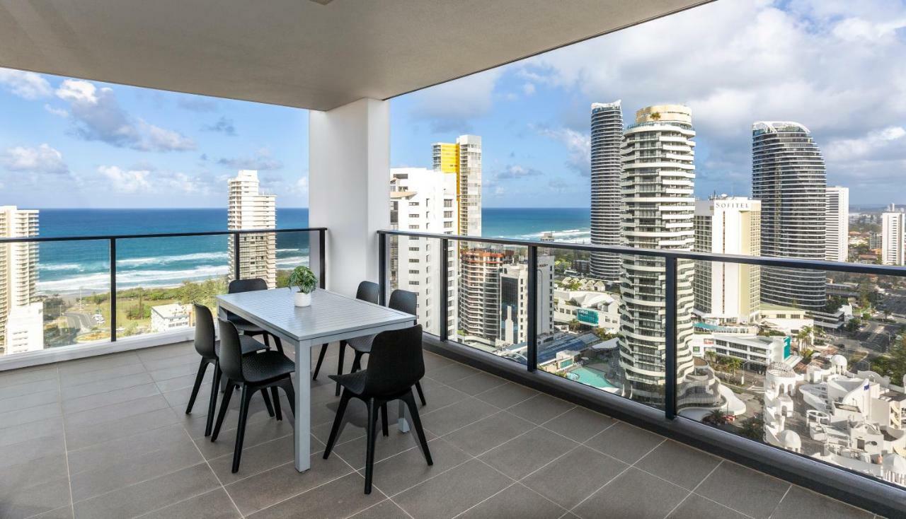 Qube Broadbeach Gold Coast Bagian luar foto